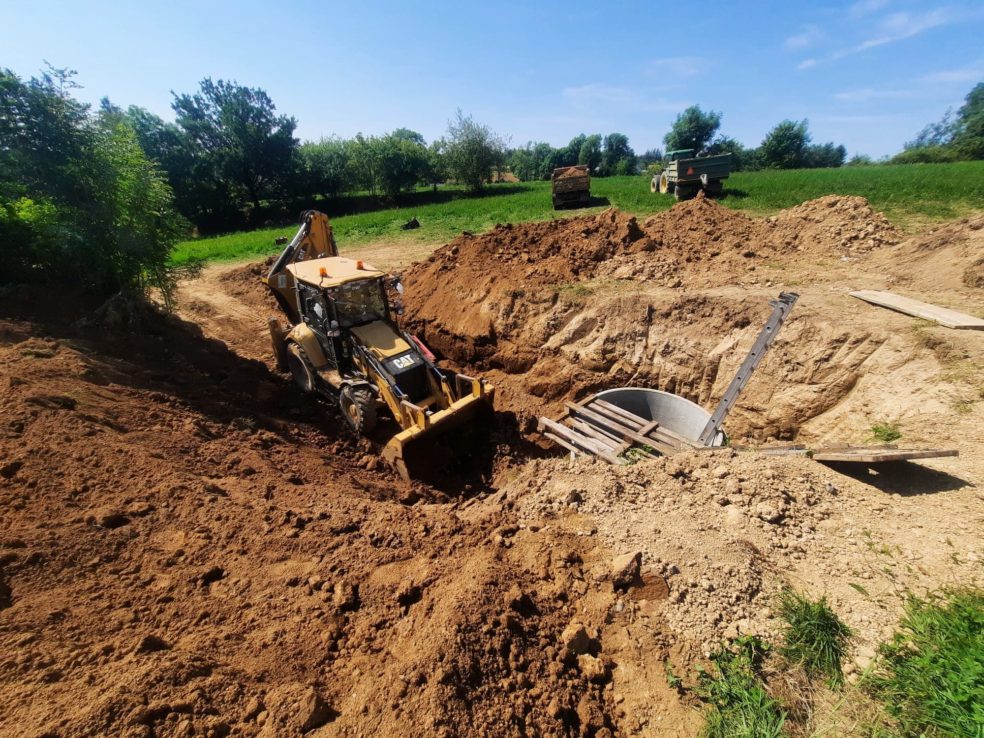 Výkopové práce bagrem Vysočina